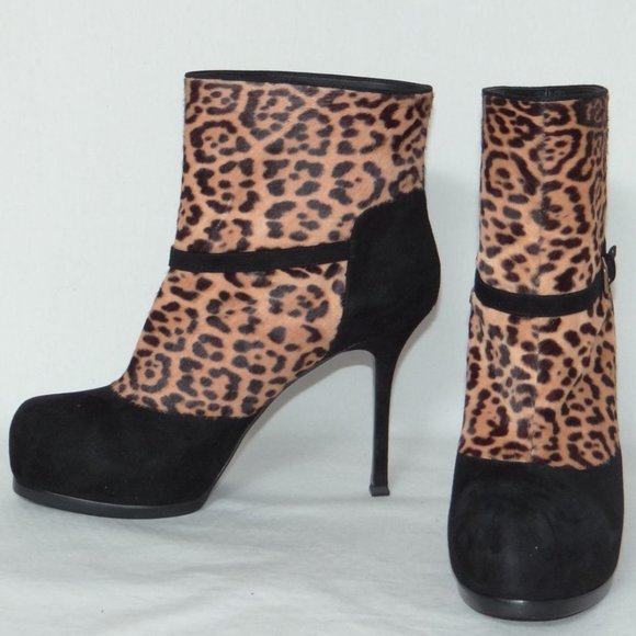 Saint Laurent Leopard Print Ankle Boots - Picture 3 of 7